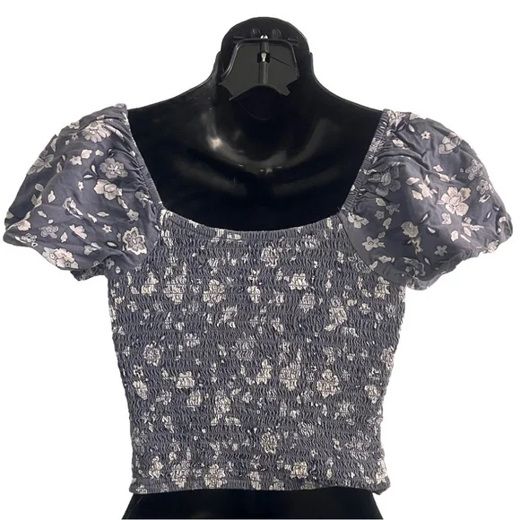 NWOT Hollister Floral Crop Top Puff Sleeve XS - Picture 4 of 10
